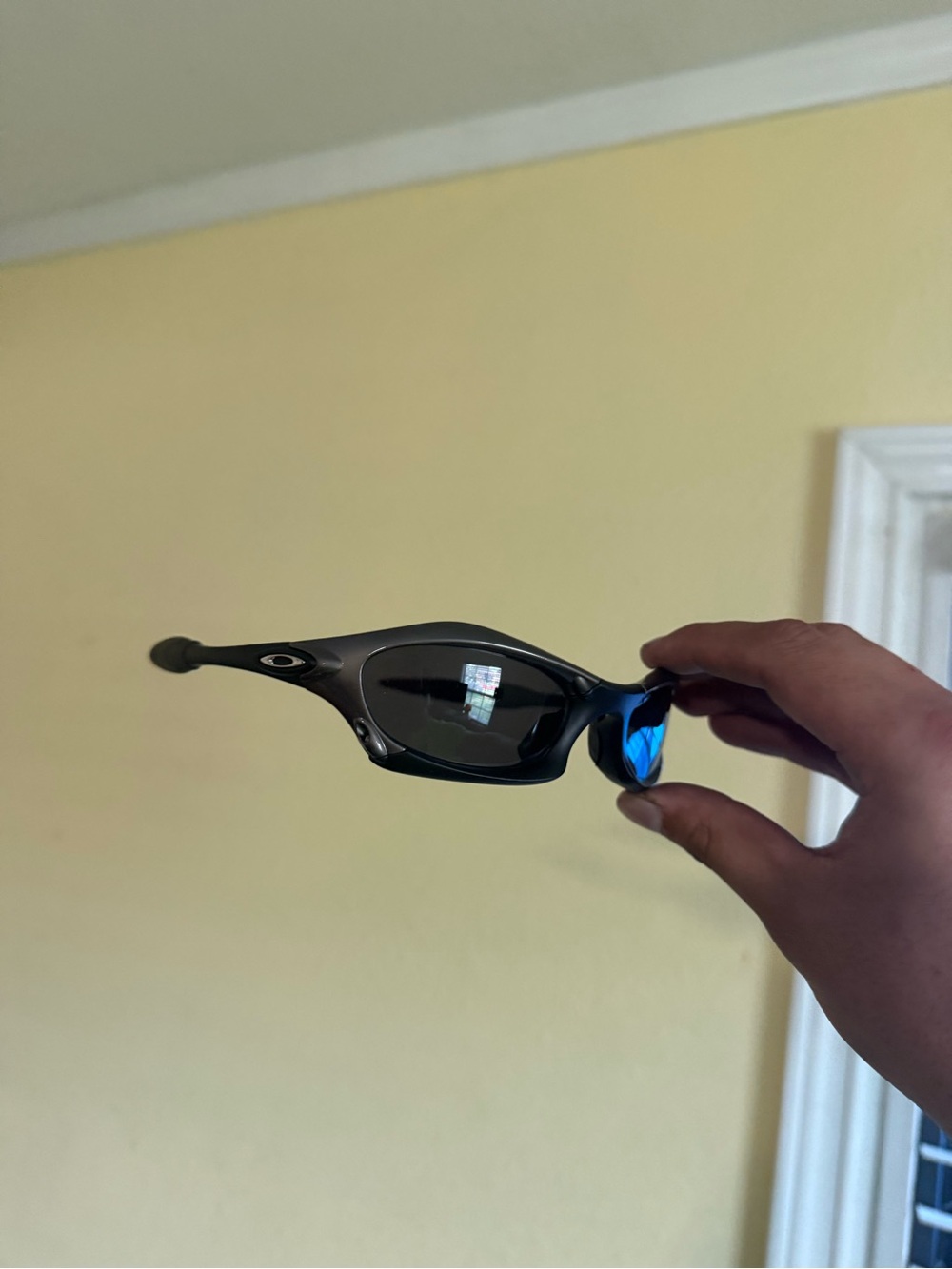 Oak Men’s Performance Sunglasses in Gunmetal with Blue Mirror Lenses